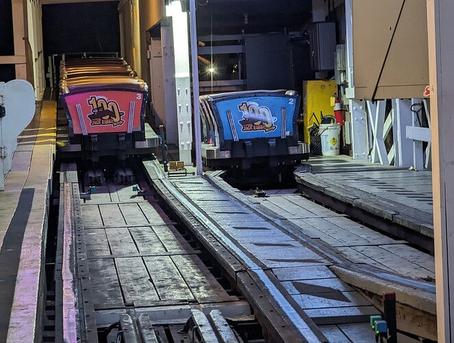 PXL_20230823_012436705