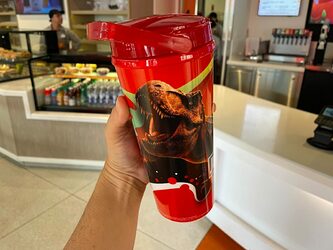 jurassic-park-freestyle-mug-4580