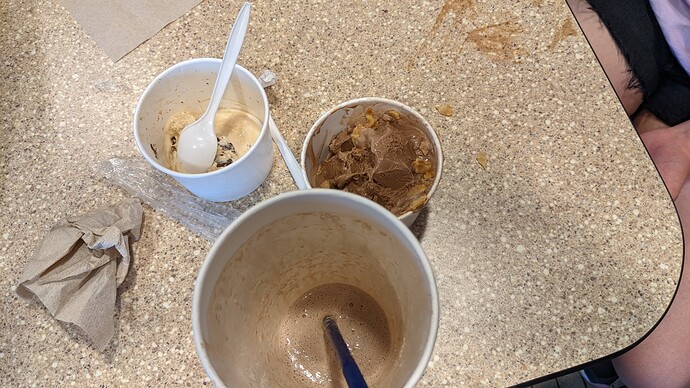 PXL_20220605_205039471.MP