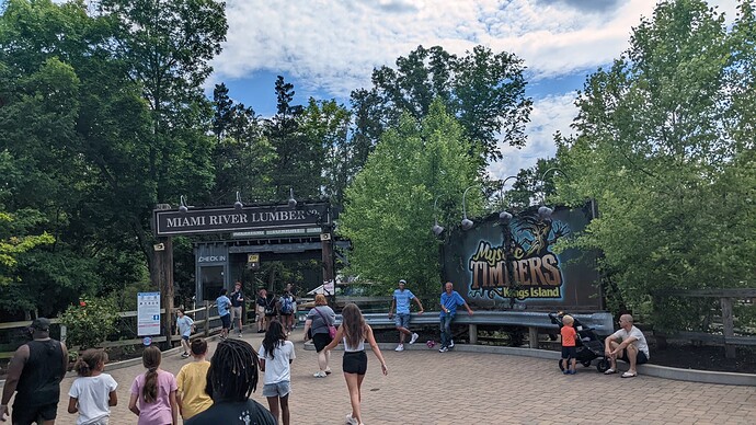 PXL_20220605_194556192.MP