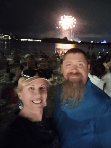 IMG_20230817_211735152_BURST001_AI