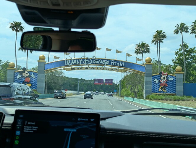 PXL_20250422_190127318.MP