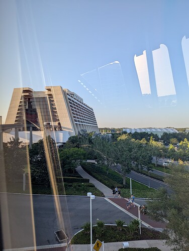 PXL_20250423_120254631.MP