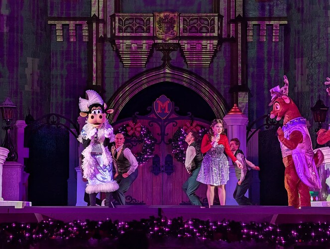 PXL_20251203_050733517.RAW-01