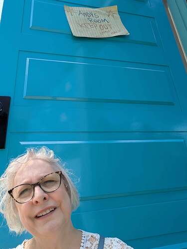 PXL_20251025_165628464-web