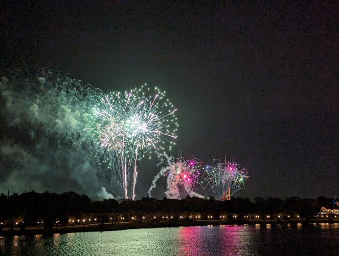 PXL_20250428_011818116.MP