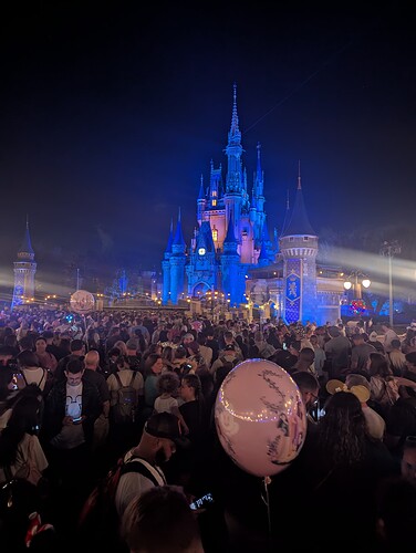 PXL_20241104_011307734.RAW-01.COVER