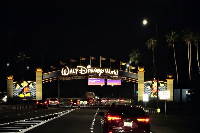 Walt Disney World Welcome Sign