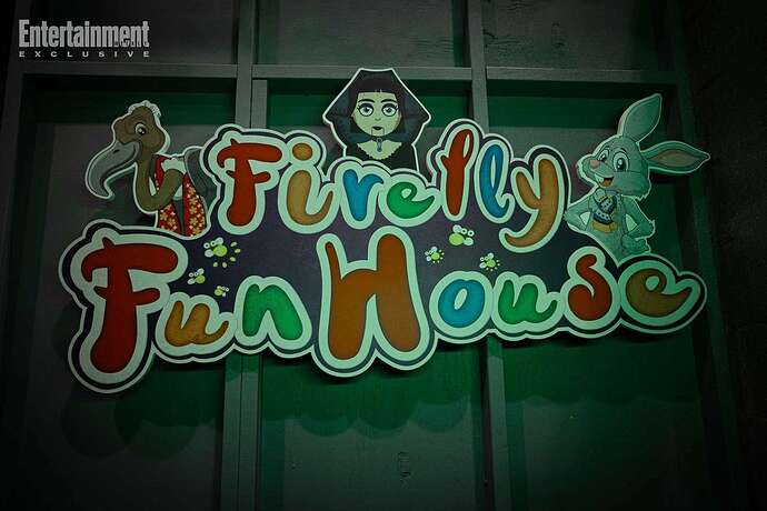 UOR-USF-HHN-Entertainment-Weekly-First-look-WWE-House2