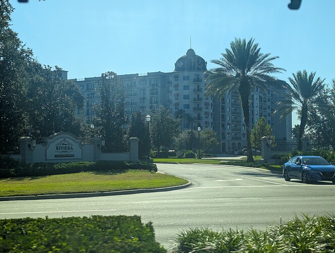 PXL_20251114_144645058.RAW-01.COVER