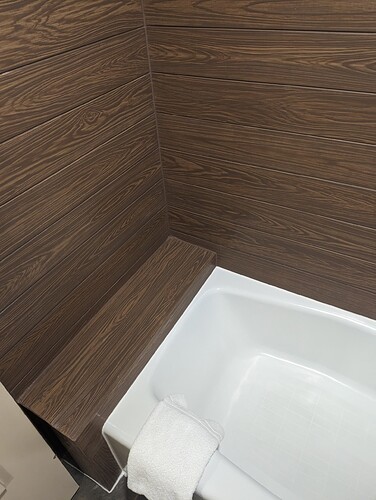 PXL_20240419_181942656.RAW-01.COVER