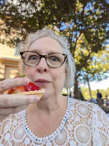 PXL_20251025_135904172-web