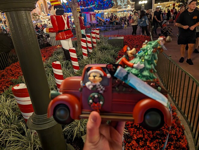 PXL_20251203_034438739.RAW-01