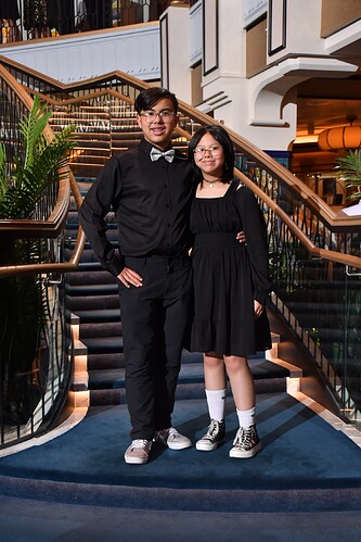 2025-06-08 - DCL Treasure - Grand staircase_3