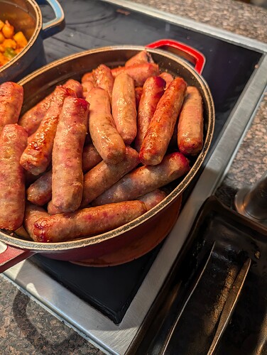 PXL_20251203_150150630.RAW-01