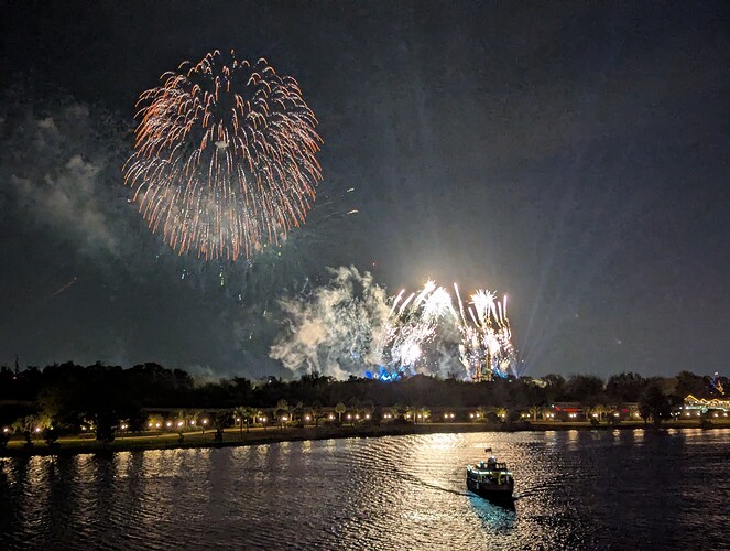 PXL_20250423_011824213