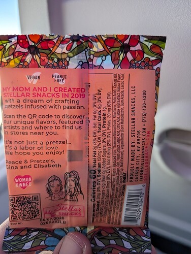 PXL_20251202_200031408.RAW-01