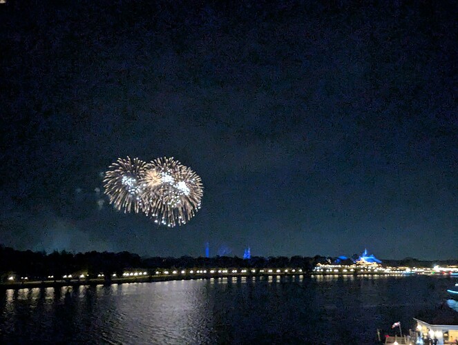 PXL_20250423_011546530.MP